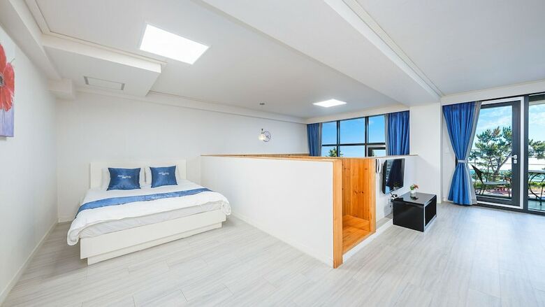 Hotel Uljin All Morning Pension