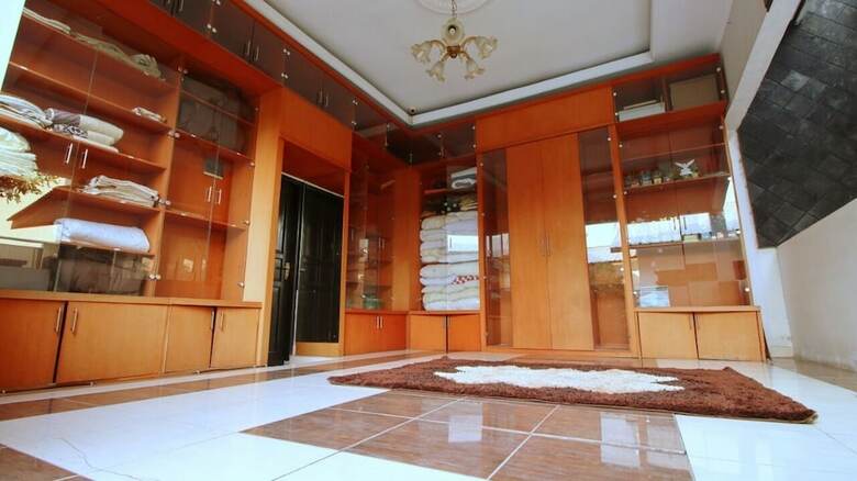 Hotel Javanice Homestay