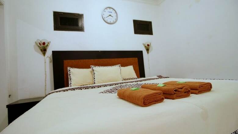 Hotel Javanice Homestay