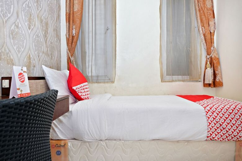 Hotel Asokanori Guest House