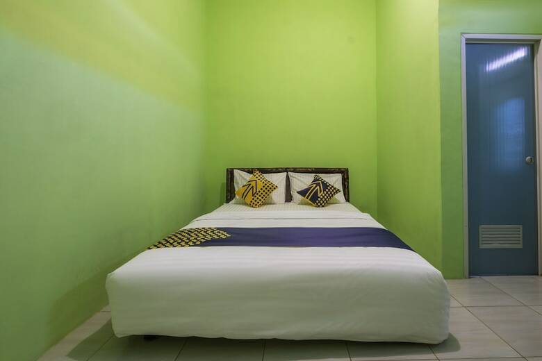 Hostal Spot On 2859 Fatan Costel