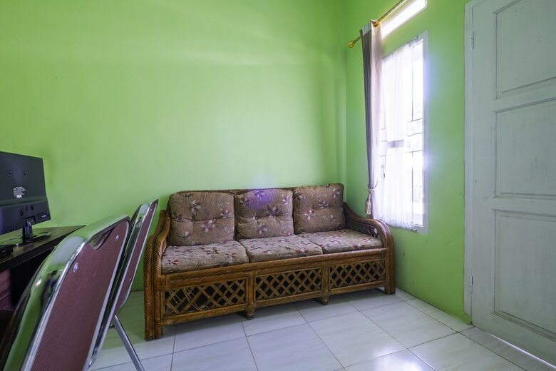 Hostal Spot On 2859 Fatan Costel