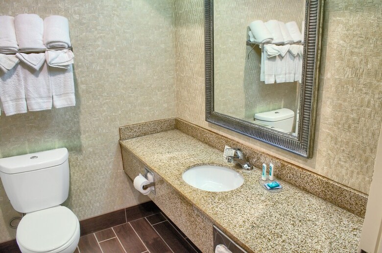 Hotel Hometown Inn