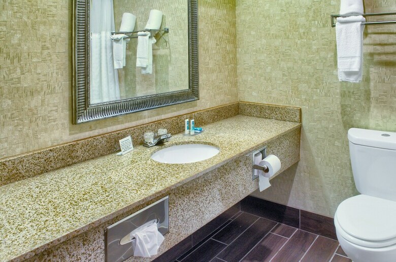 Hotel Hometown Inn
