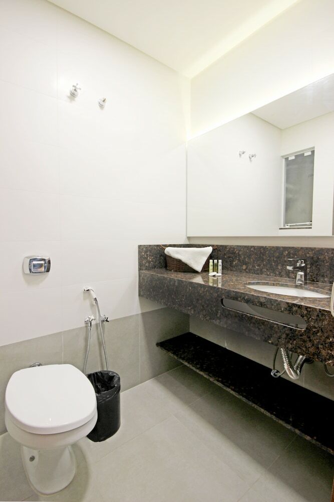 Cris Hotel