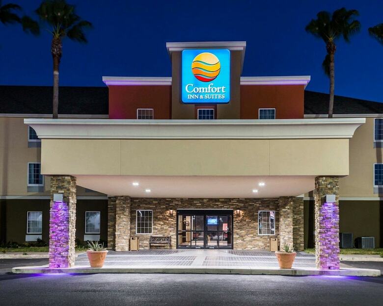 Motel Comfort Inn & Suites