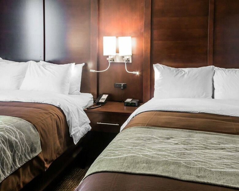 Motel Comfort Inn & Suites