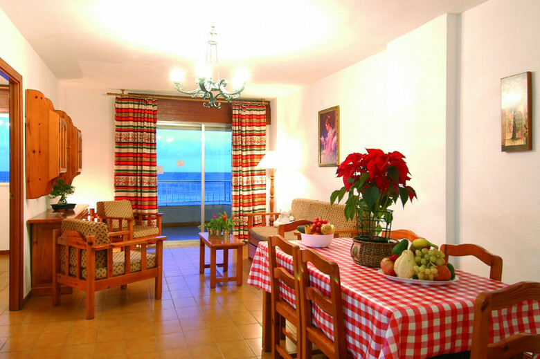 Apcostas - Almu�ecar Playa Tao