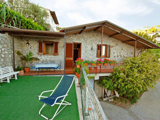 Cantone Bay - Two Bedroom