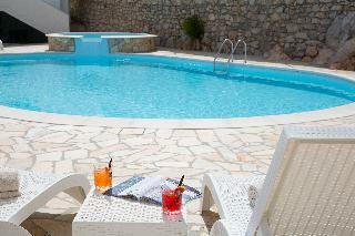 Lu Hotel Maladroxia