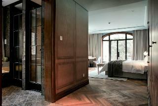 Hotel Seclusive Life Aristo Mansion