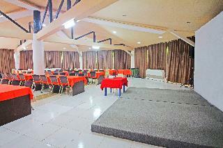 Hotel Caliraya Resort Club