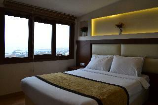 Seven Days Hotel