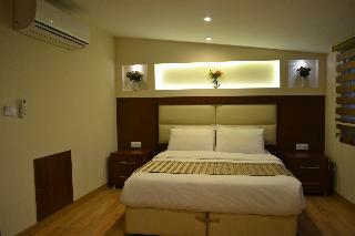 Seven Days Hotel