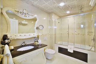 Hotel Seven Hills Palace & Spa