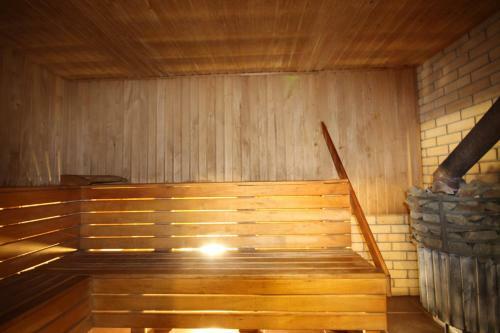 Hostal Prutets Guest House