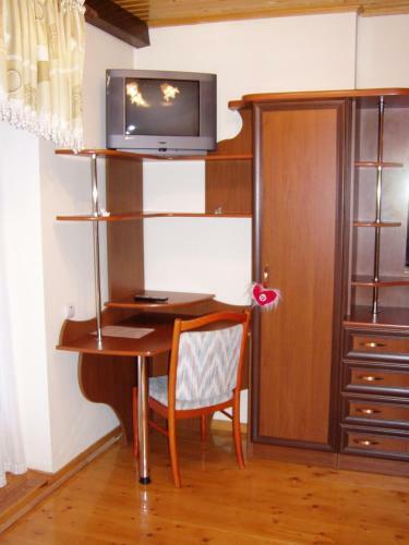 Hostal Prutets Guest House