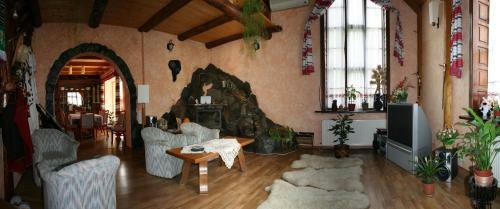 Hostal Prutets Guest House