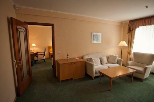 Evropeisky Hotel