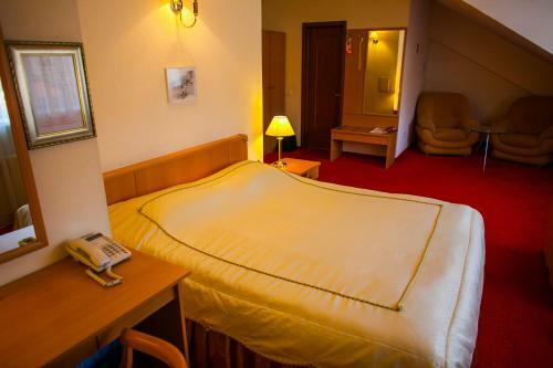 Evropeisky Hotel