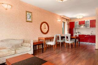 Hotel Ramada Plaza Gence