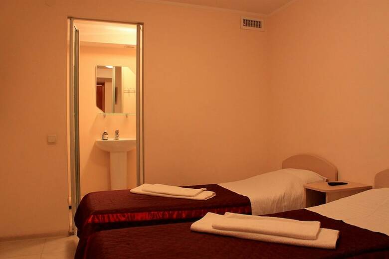 Zenith Hotel