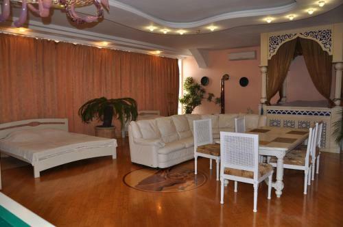 Arcadia Palace Apartments With Sea View