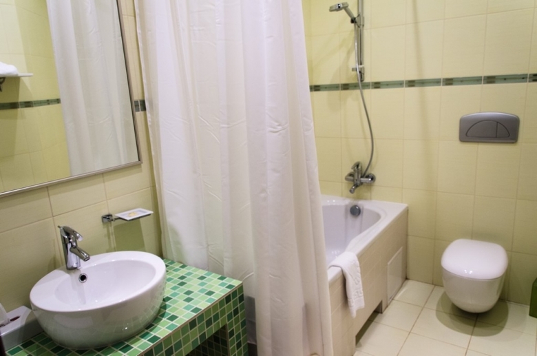 Tsunami Spa Hotel