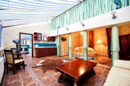 Apart-hotel Kostandi