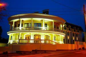 Promenada Hotel