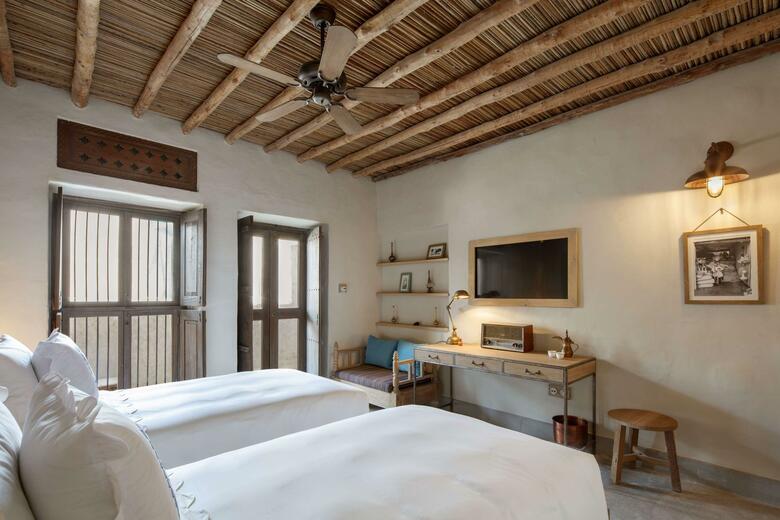 Al Seef Heritage Hotel Curio Collection By Hilton