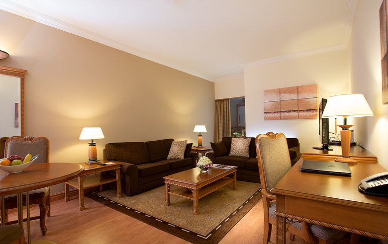 Hotel Crowne Plaza Dubai Apartments