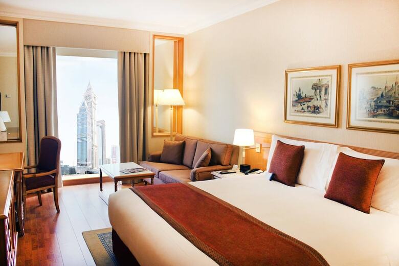 Hotel Crowne Plaza Dubai Apartments