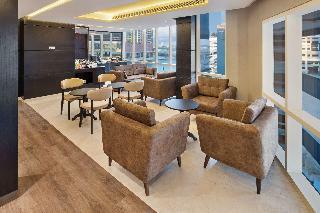 Radisson Blu Hotel, Dubai Canal View