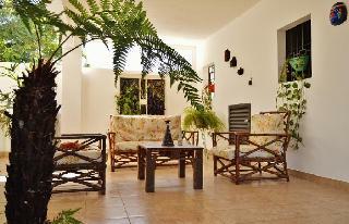 Hotel Hostal El  Turista