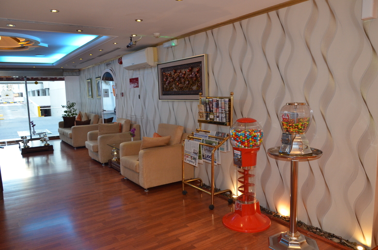 Apartamentos Al Jazeera Hotel Appartments Llc