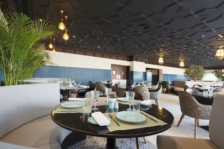 Hotel Occidental Al Jaddaf