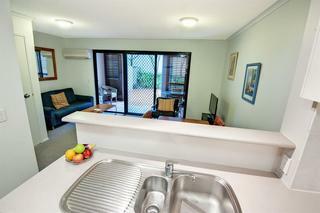 Hotel Spring Hill Gardens Apartments