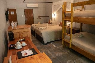 Island Safari Lodge