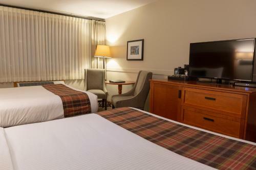 Hotel Whistlers Inn