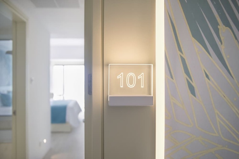Louis Ivi Mare Hotel