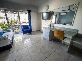 Hotel Dolphin Heads Resort