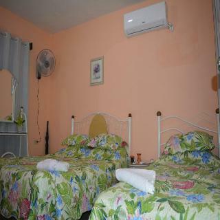 Apartamentos Hostal Bahia Blanca