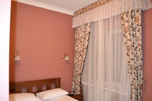 Zolota Forel Hotel