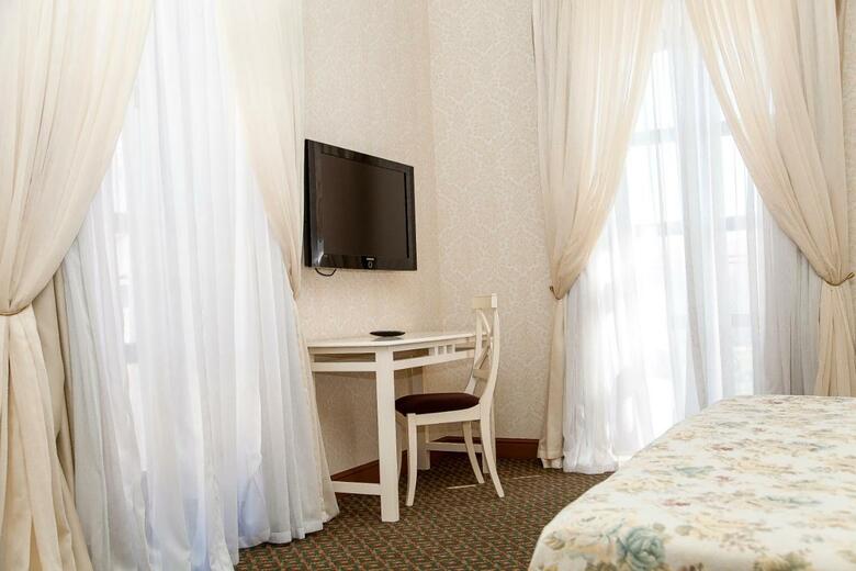 Hotel Reikartz Kamianets-podilsky