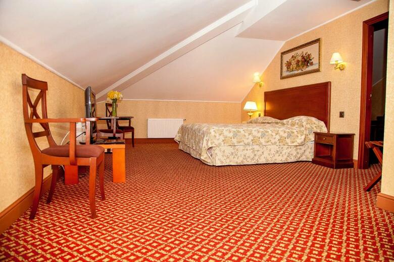 Hotel Reikartz Kamianets-podilsky