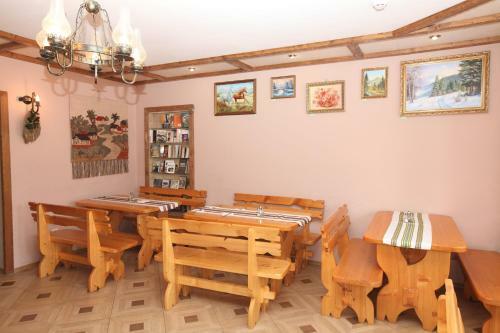 Hostal Villa Artgir