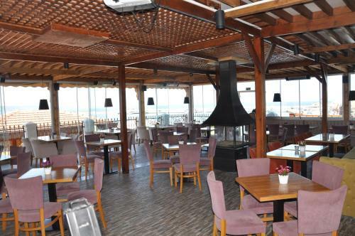 Hotel Phellos Suites