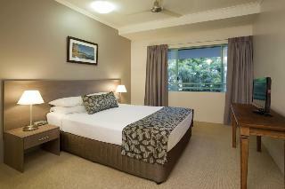 Hotel Coral Sands Resort On Trinity Beach