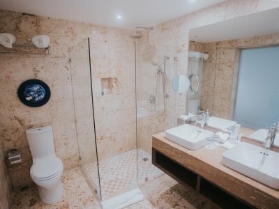 Hotel Bluebay Grand Punta Cana  Luxury All Inclusive